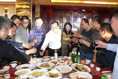 亚洲AV日韩AV石榴