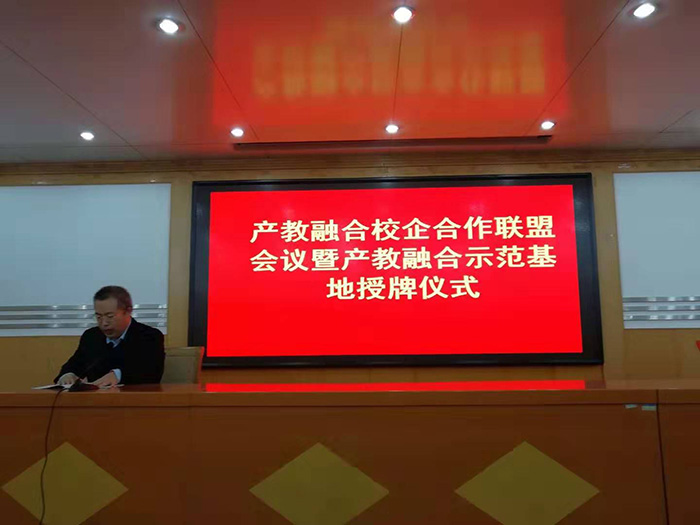 亚洲AV日韩AV石榴