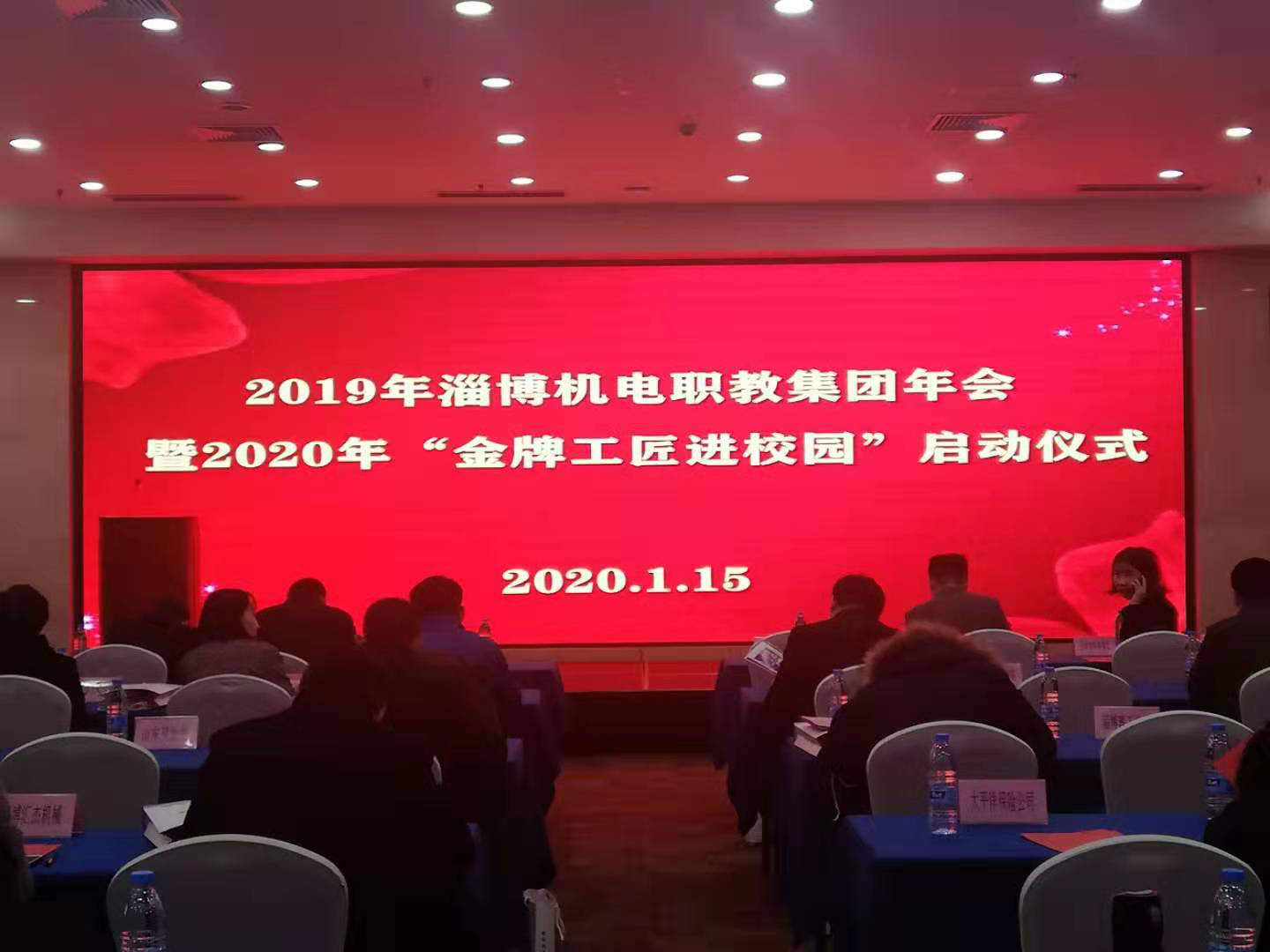 亚洲AV日韩AV石榴